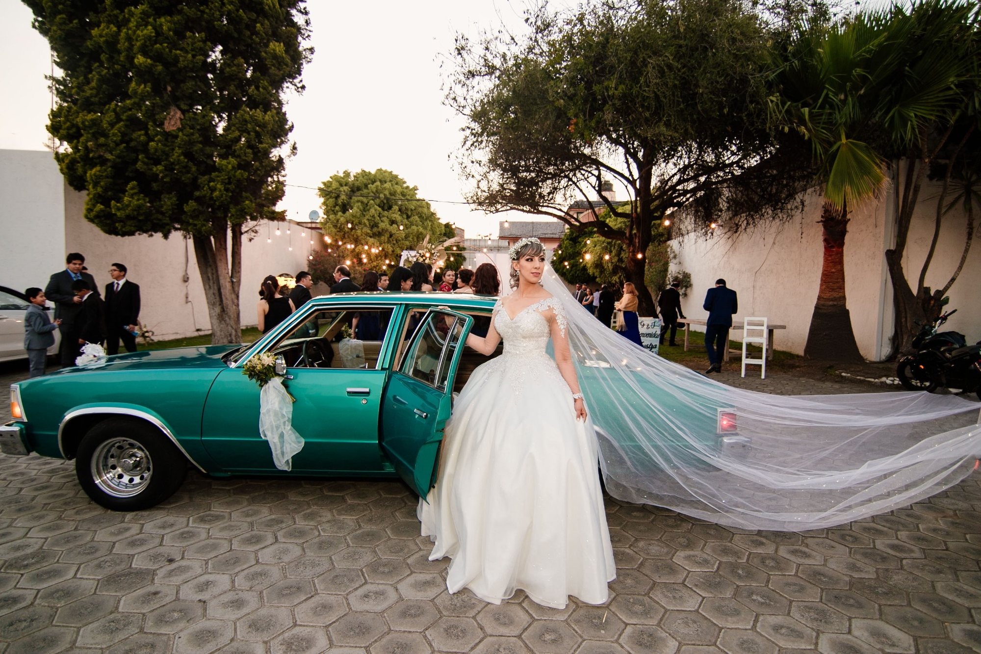 Boda con burbujas y emoción
